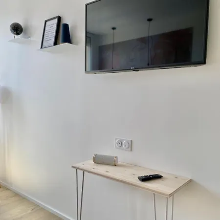 In Mit Garten Und Terrasse By Interhome Daire