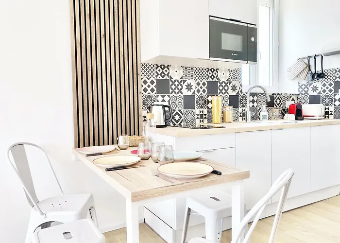 In Mit Garten Und Terrasse By Interhome Apartamento Rochefort (Charente-Maritime)