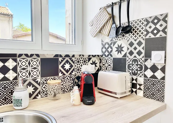 Apartamento In Mit Garten Und Terrasse By Interhome *